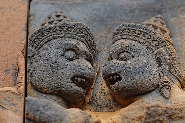 Banteay Srei-110